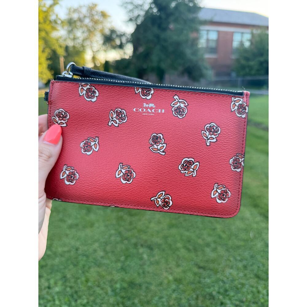 Coach Red Orange Sienna Rose Floral Zipper Leather Wristlet Wallet Bag
